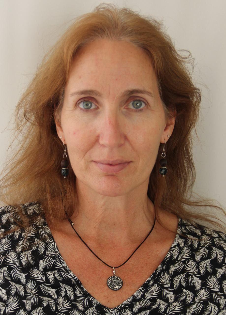 Dr. Naomi Gefen